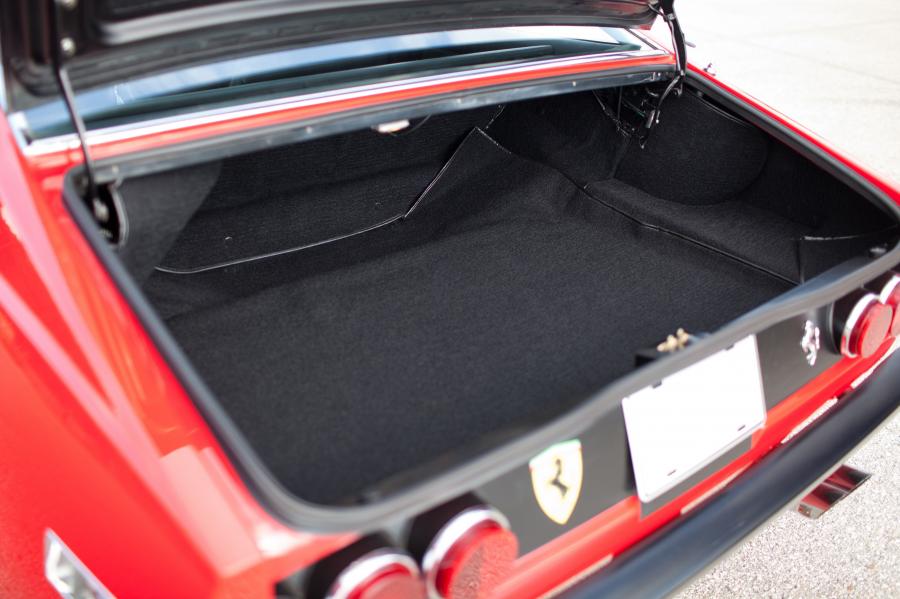  Ferrari 365 GTC/4 1972 года  (фото 23 из 55)